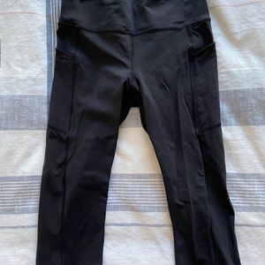 Lululemon - Mind over Miles crop *17”